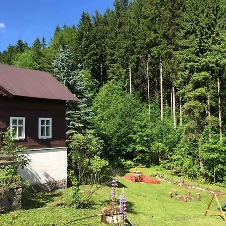In Desna - Isergebirge 1740 Country house Polubny