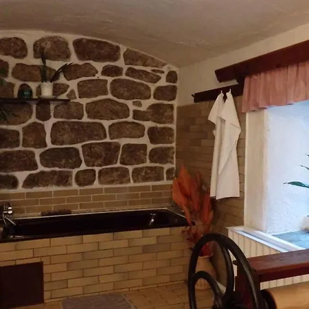In Desna - Isergebirge 1740 Country house *